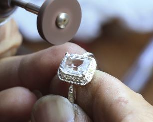 Style Guide for Malya Jewel Craft