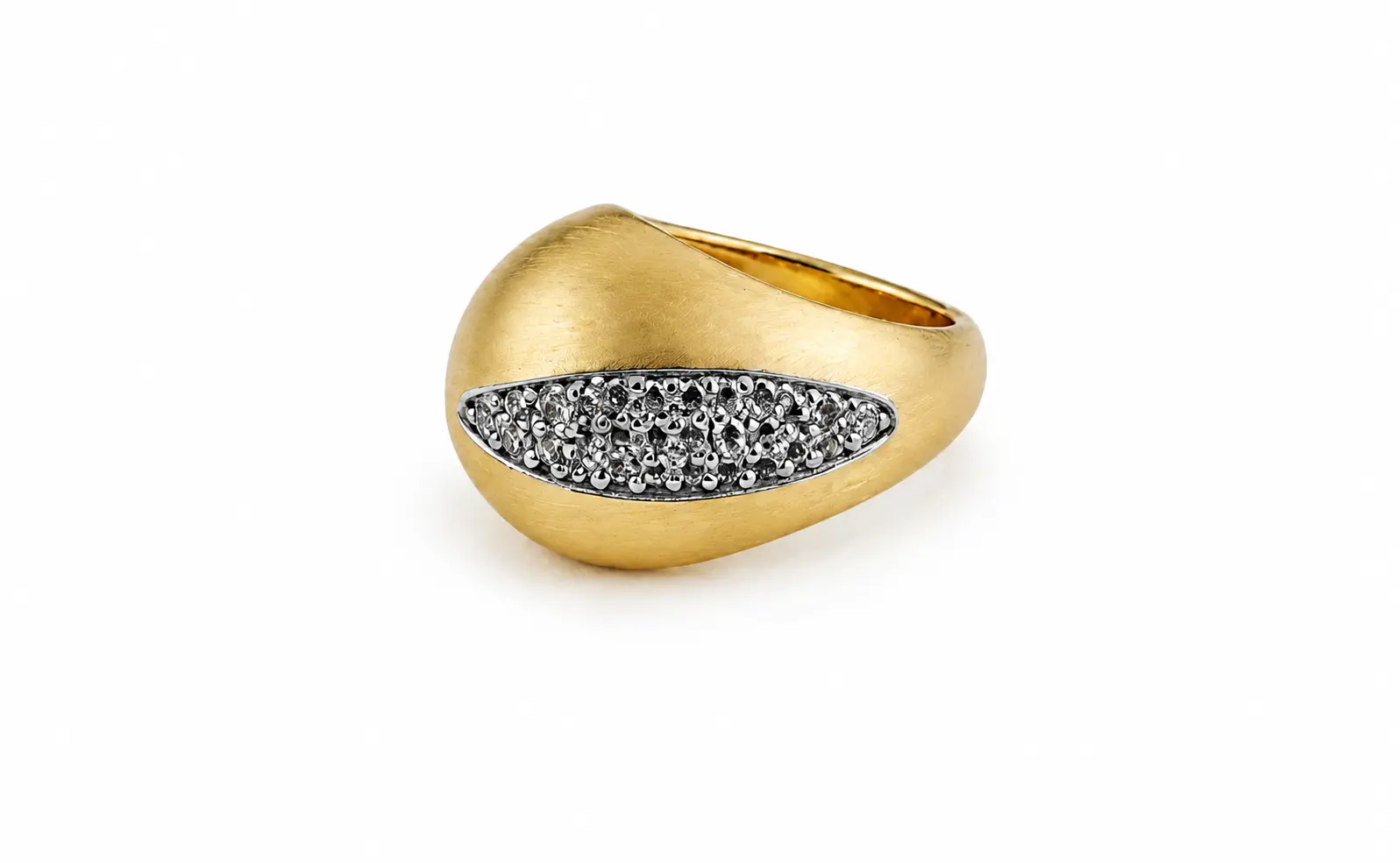Elegant Gold Ring
