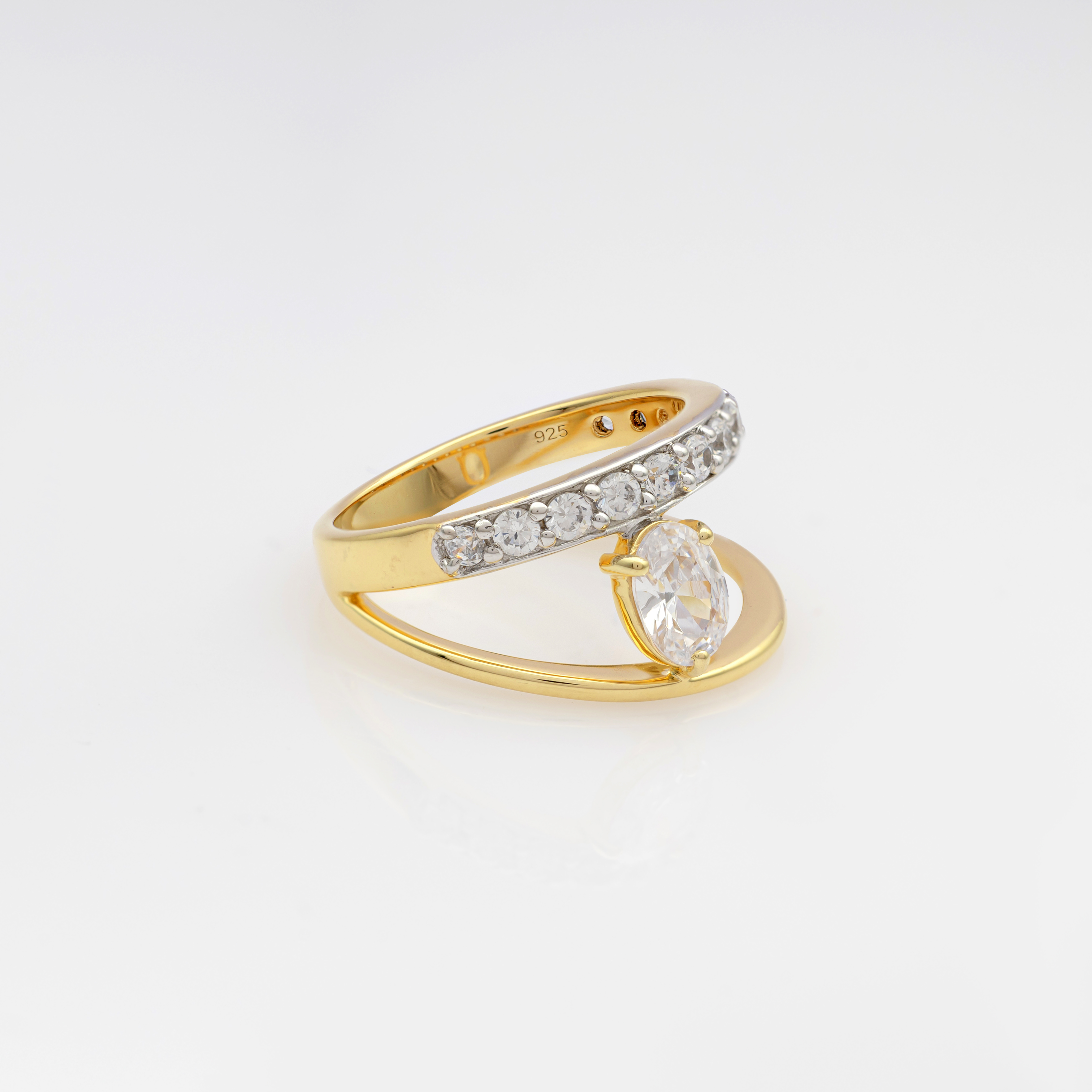 Eternal Luxe Diamond Ring