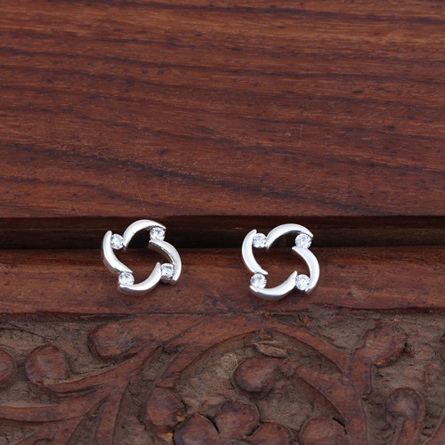 925 Silver Curb Wire Stud Earring - Image 1