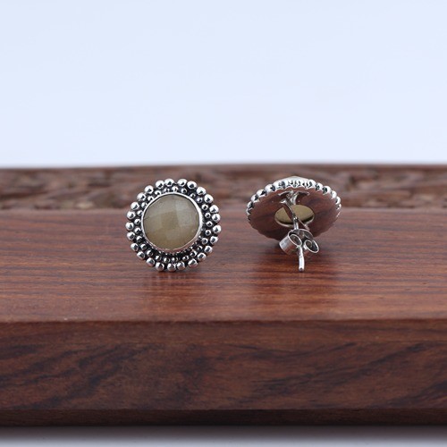 925 Silver Yellow Chalcedony Stud Earring With Oxidize - Image 3