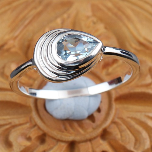 925 Silver Blue Topaz Fine Ring - Image 1