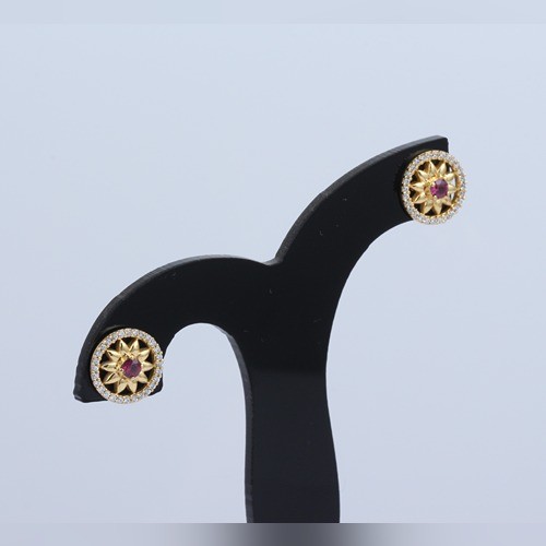 925 Silver Star And Circle Stud Earring With Yellow Gold Plating - Image 3