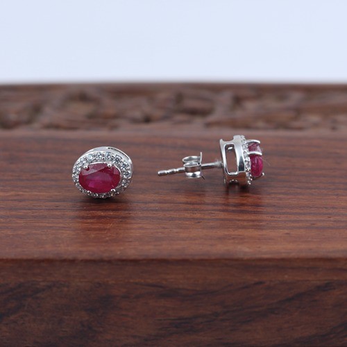 925 Silver Glassfilled Ruby With White Zircon Stud Earring - Image 3