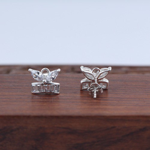 925 Silver White Zircon Marquise And Baguette Stud Earring - Image 3