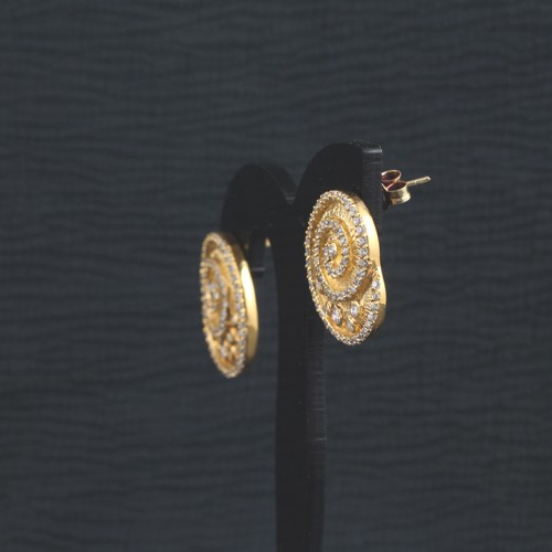 925 Silver Sea Shell White Zircon Earring With Yellow Gold Plating - Image 3