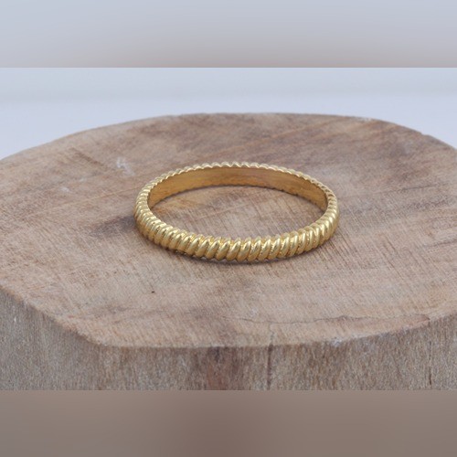 925 Silver Plain Twisted Wire engagement Band Ring With Yellow Gold Plating - Image 1
