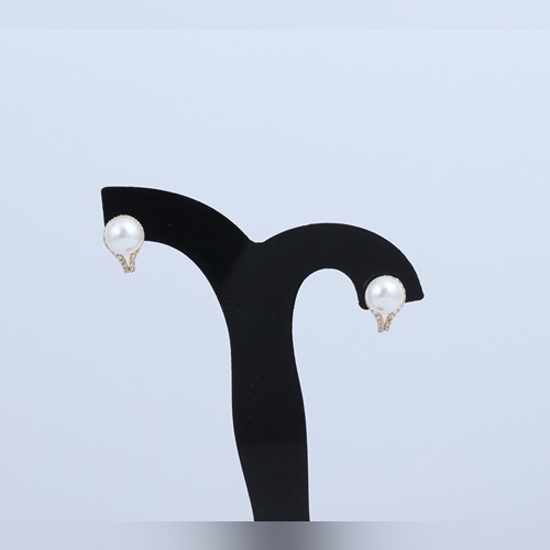 925 Silver Shivling Shape Stud Earring With Pearl And White Zircon With Yellow Gold Plated - Image 3