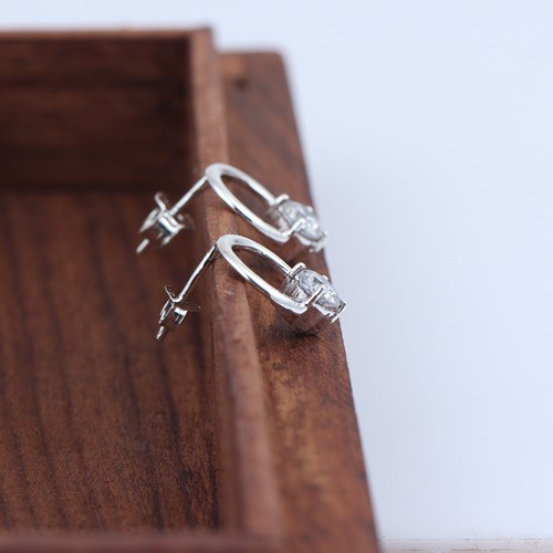 925 Silver White Zircon Fancy Wire Stud Earring - Image 4