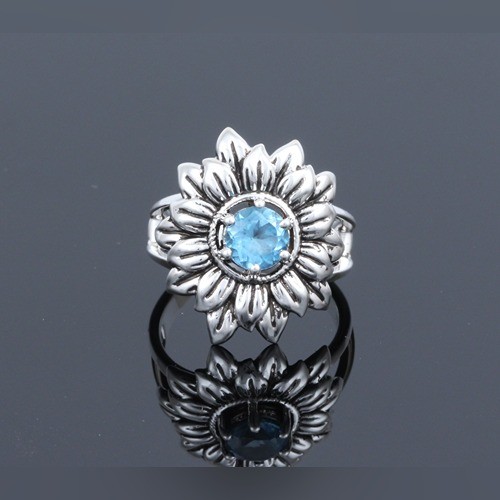 925 Silver Flower Shape Oxidize Ring With Blue Topaz - Image 2