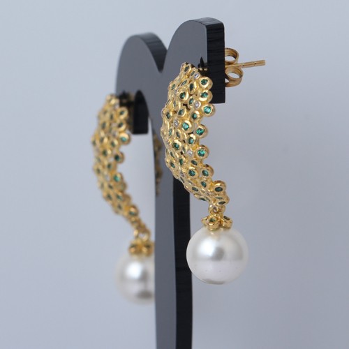 925 Silver Earring With Pearl, Green And White Zircon With Yellow Gold Plating - Image 4