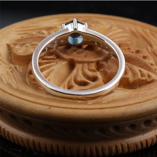 925 Silver London Blue Topaz With White Zircon Ring - Image 4