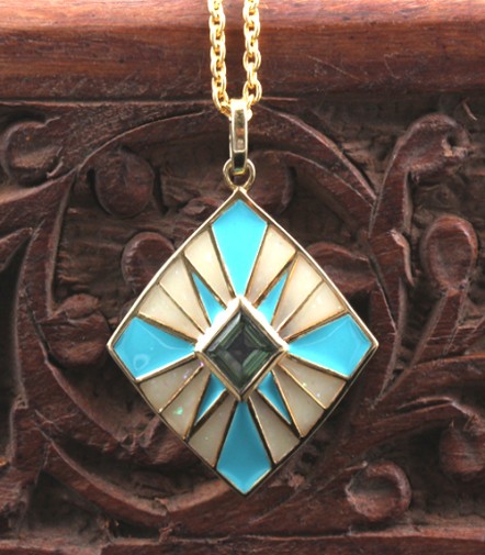 925 Silver Peridot Necklace With Enamel With yellow Gold Plating - Image 1